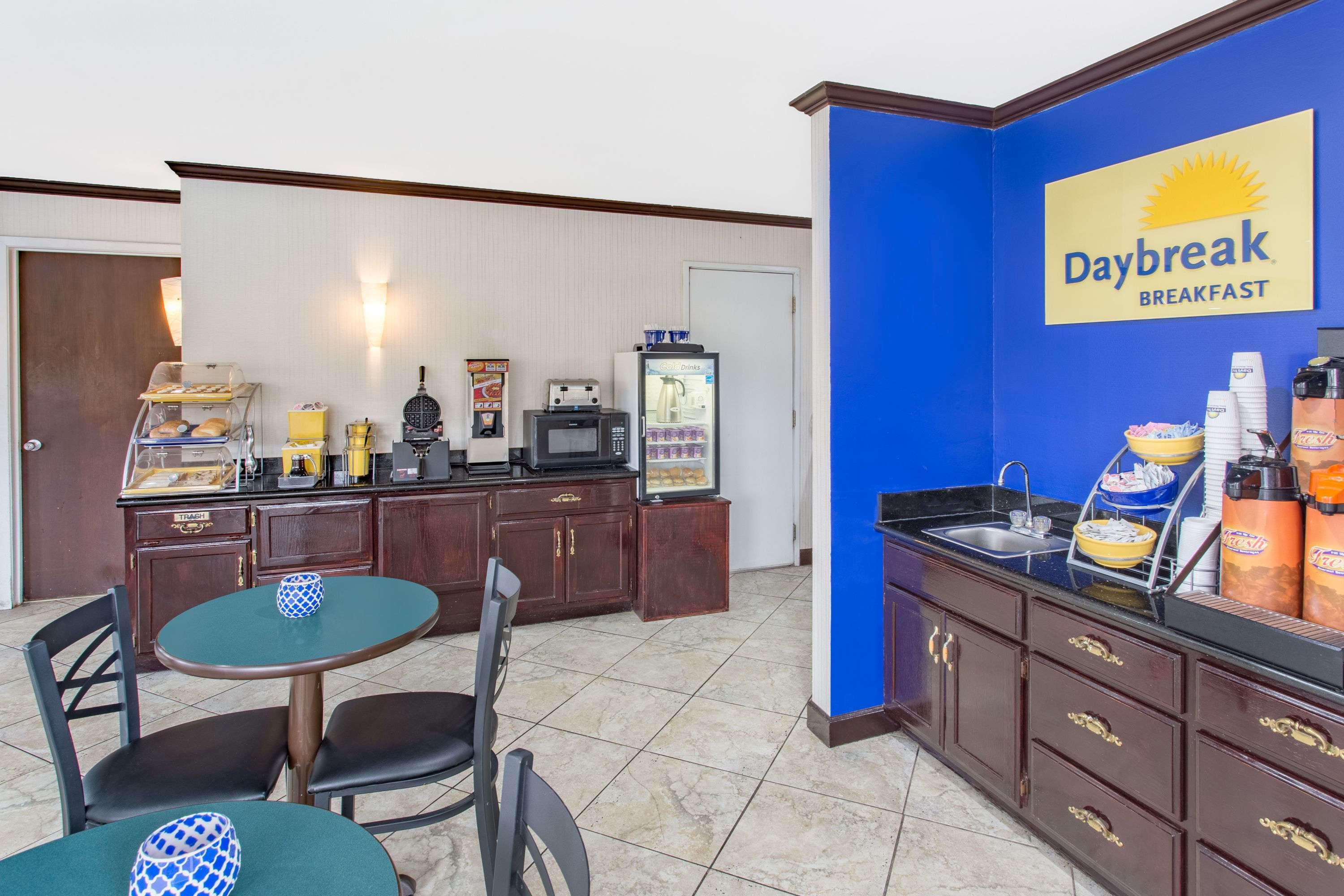 Quality Inn & Suites Monticello Kültér fotó