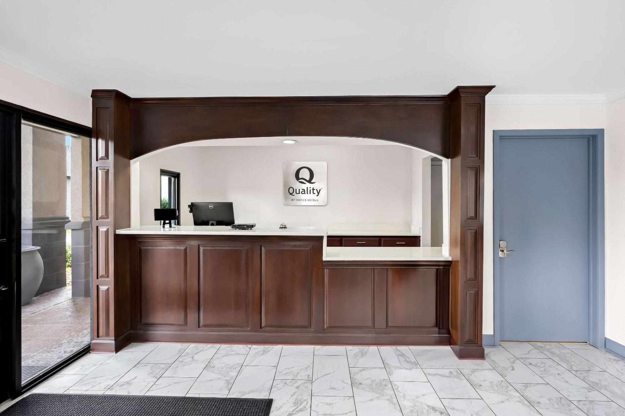Quality Inn & Suites Monticello Kültér fotó